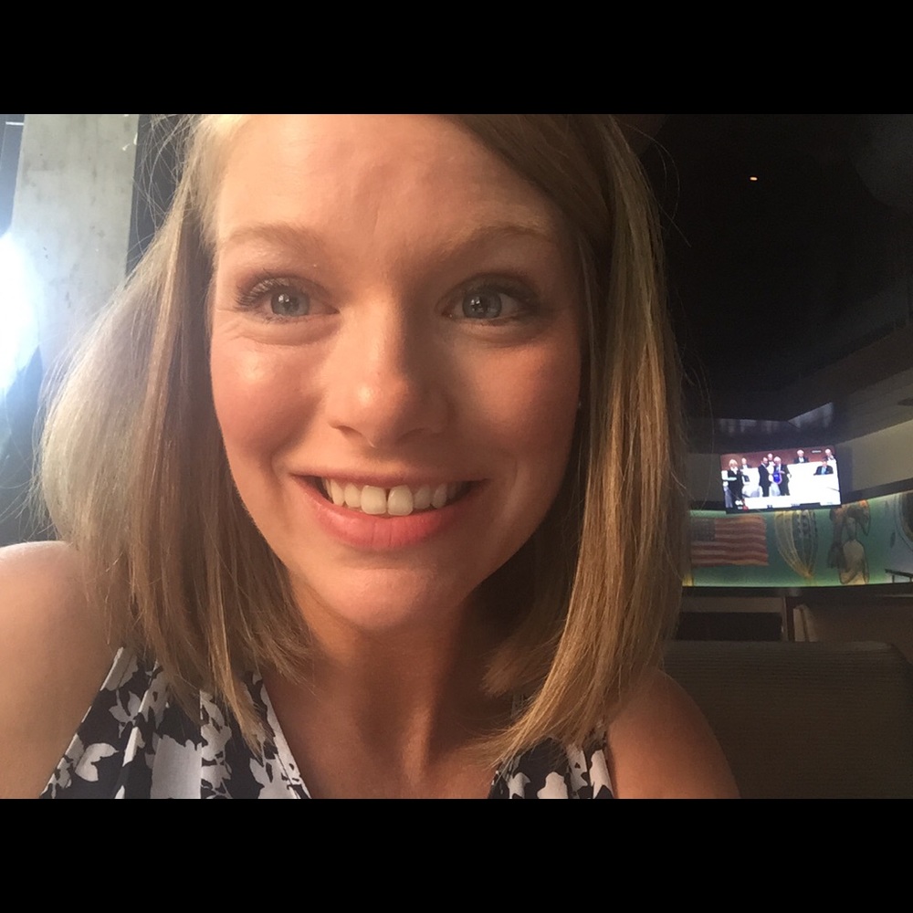 Meet your Posher, Melissa